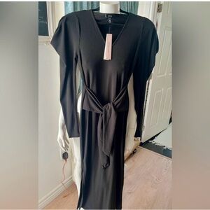 Aqua Bloomingdale's
NWT
Exclusive MIDI dress